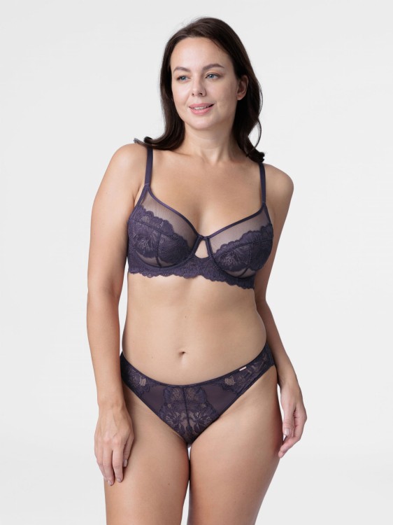 Miękki biustonosz na fiszbinie w kolorze ciemnego fioletu na większe biusty