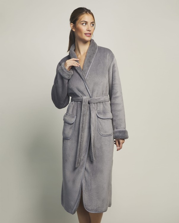 Długi szlafrok damski wiązany z szalowym kołnierzem szary