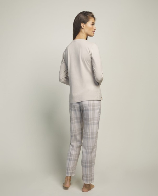 pijama-p7073-020-crema (1).jpg