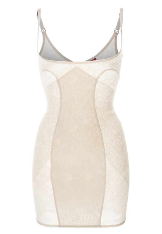 Jasna koronkowa halka modelująca