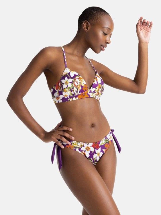 Strój kąpielowy typu bikini z biustonoszem push up