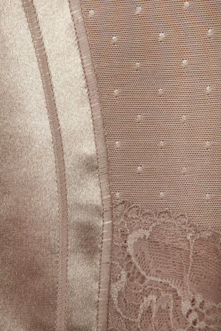 Body modelujące z usztywnianymi miskami beżowe