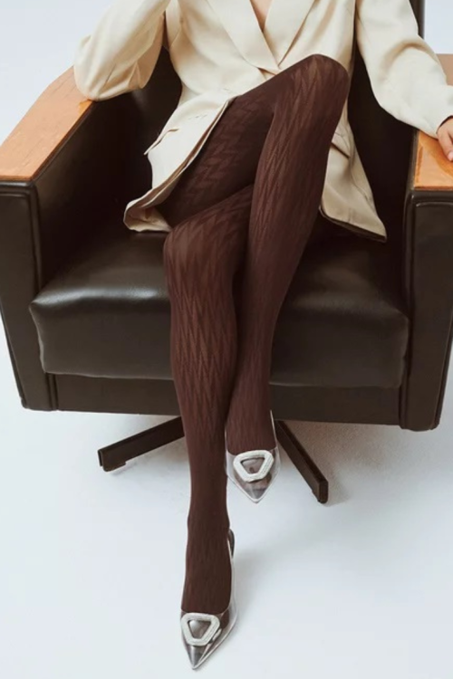 Rajstopy wzorzyste w kolorze kawy Reyna