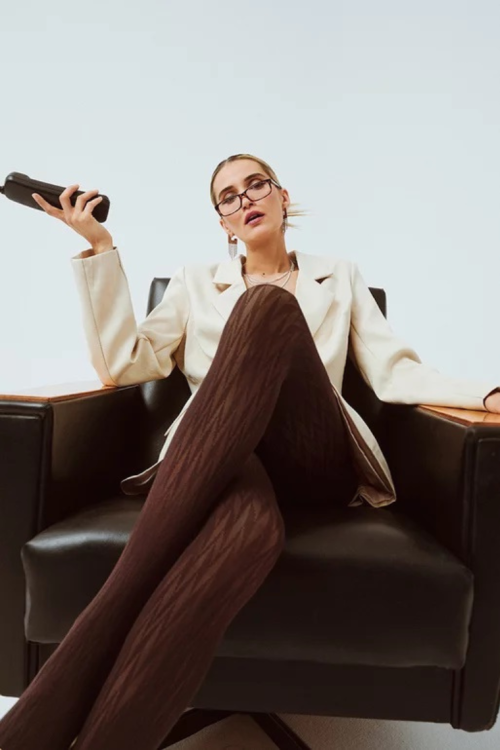 Rajstopy wzorzyste w kolorze kawy Reyna