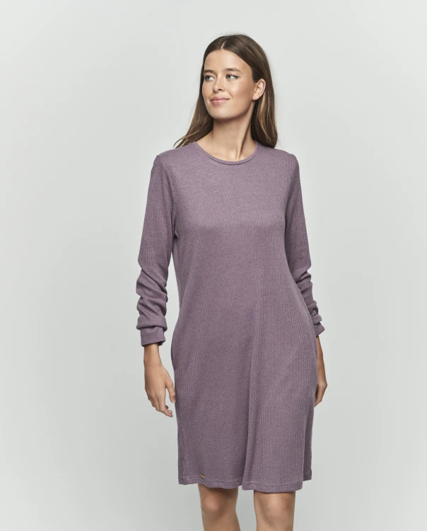 Krótka sukienka koszula damska z dzianiny w kolorze malwy